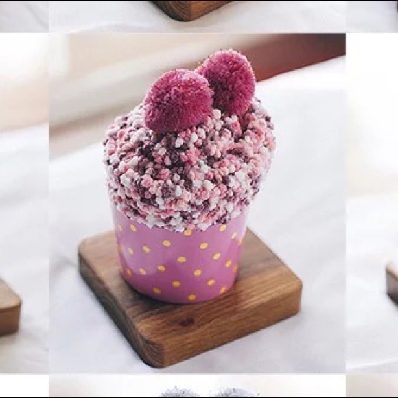 Cupcake socks raspberry yellow color women winter socks pink box set - Picture 5 of 11